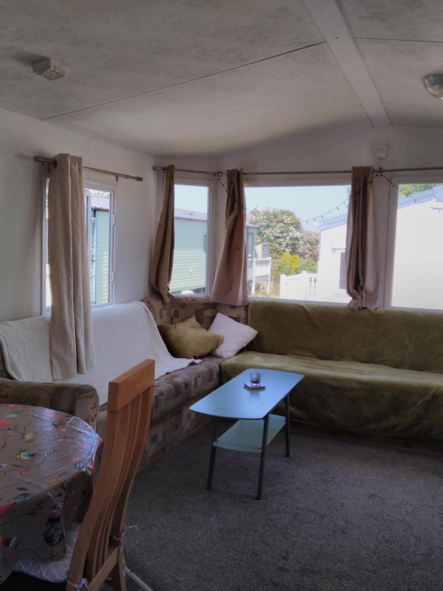 Private Caravan Situated At Parkdean Holiday Resort St Margaret'S At Cliffe Number 18 Exterior photo