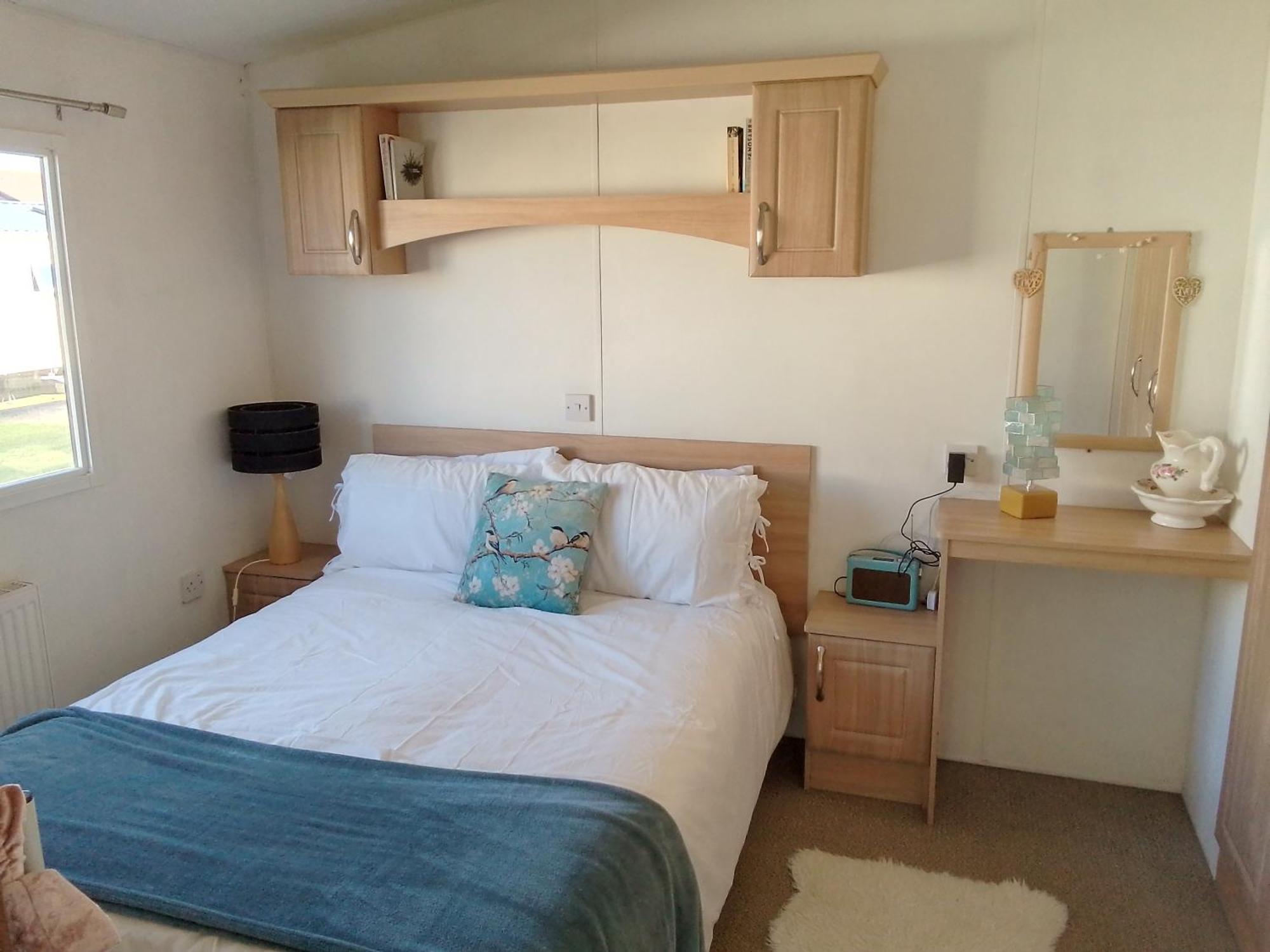 Private Caravan Situated At Parkdean Holiday Resort St Margaret'S At Cliffe Number 18 Exterior photo