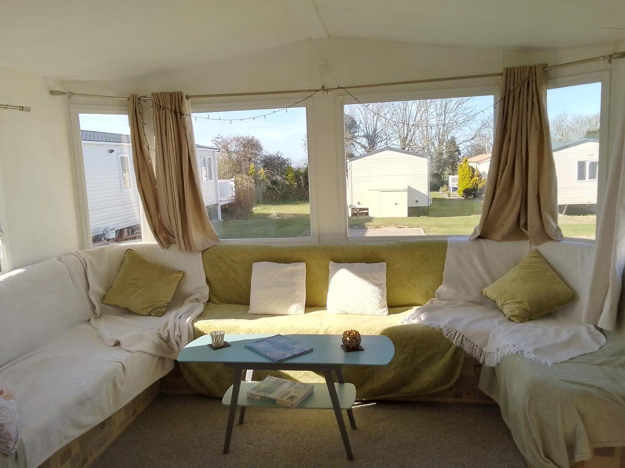 Private Caravan Situated At Parkdean Holiday Resort St Margaret'S At Cliffe Number 18 Exterior photo